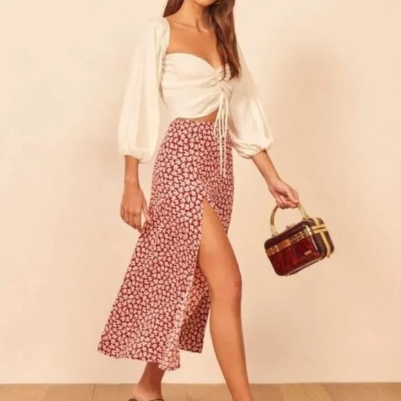 Reformation Dresses & Skirts - Reformation Zoe Midi Skirt Size 12 Red Floral print with Slit Size 12.